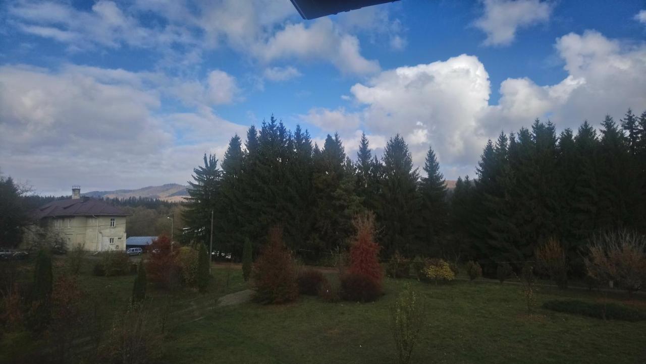 Gasthaus Casa "Ierusalim-Hozeva-Hozeva" Minastirea Neamt Exterior foto